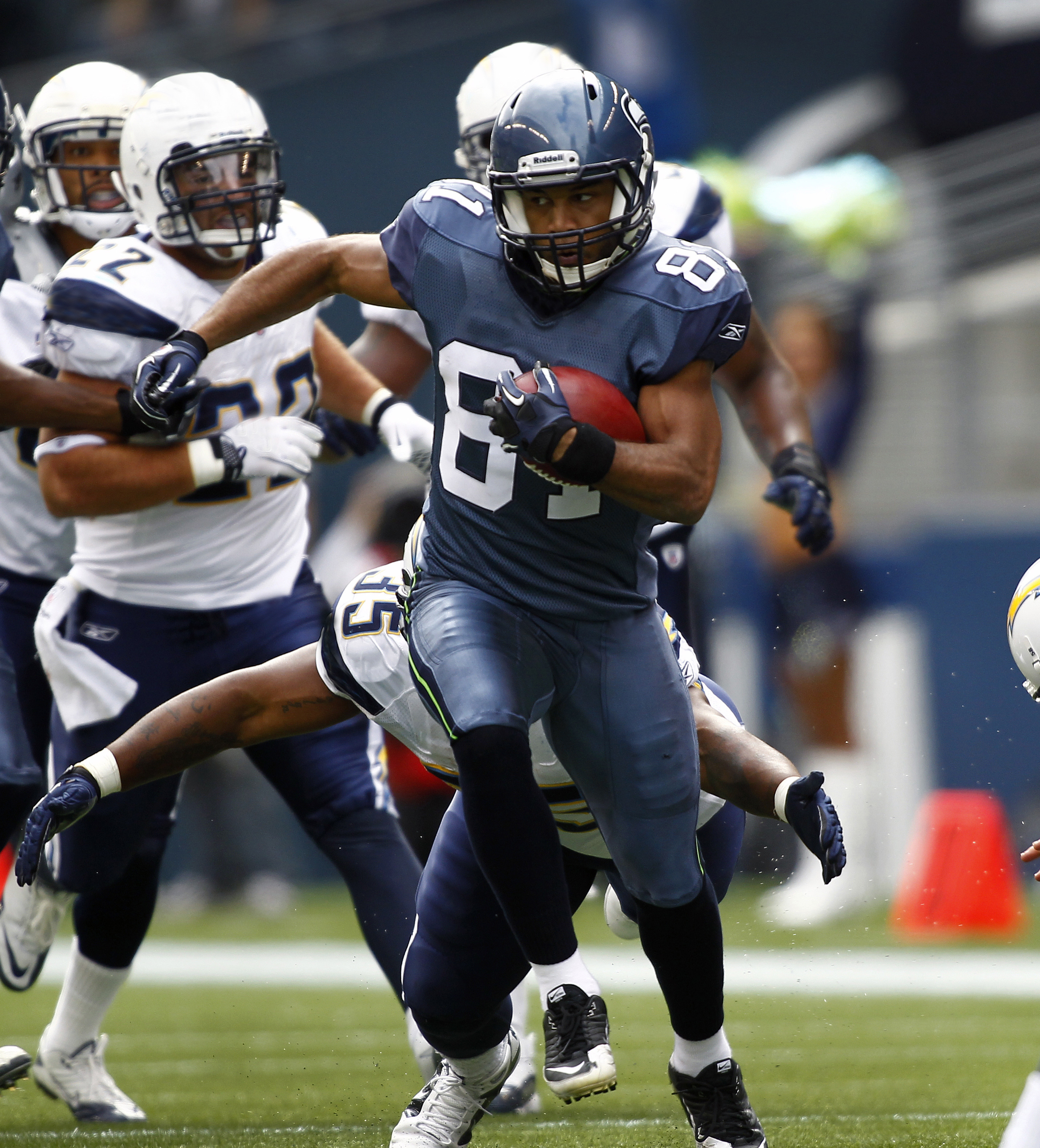 Golden Tate to host Meet-and-Greet to benefit Rainbows For All Children. Golden Tate to host Meet-and-Greet to benefit Rainbows For All Children.