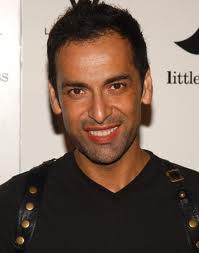 Red-Carpet Fashion Designer, Eduardo Lucero,is now fashion mentor to students at Woodbury University, CA where he is nurturing a new breed of designer. Red-Carpet Fashion Designer, Eduardo Lucero,is now fashion mentor to students at Woodbury University, CA where he is nurturing a new breed of designer.