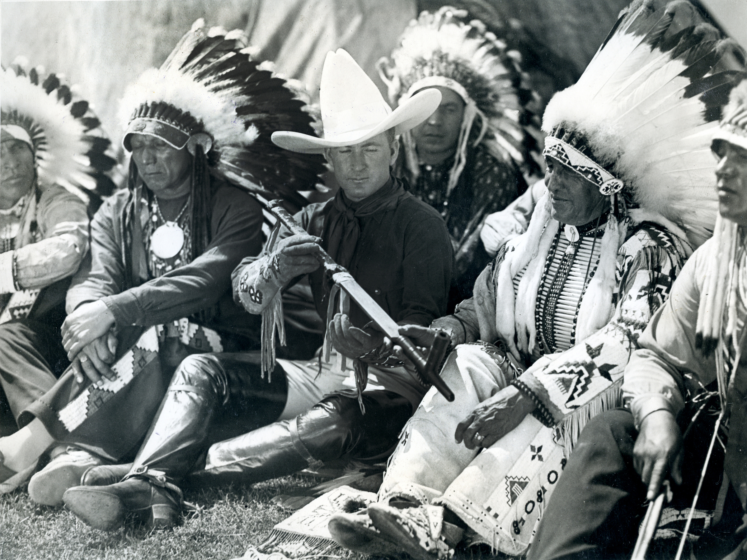 was the shoshone tribe warlike or peaceful